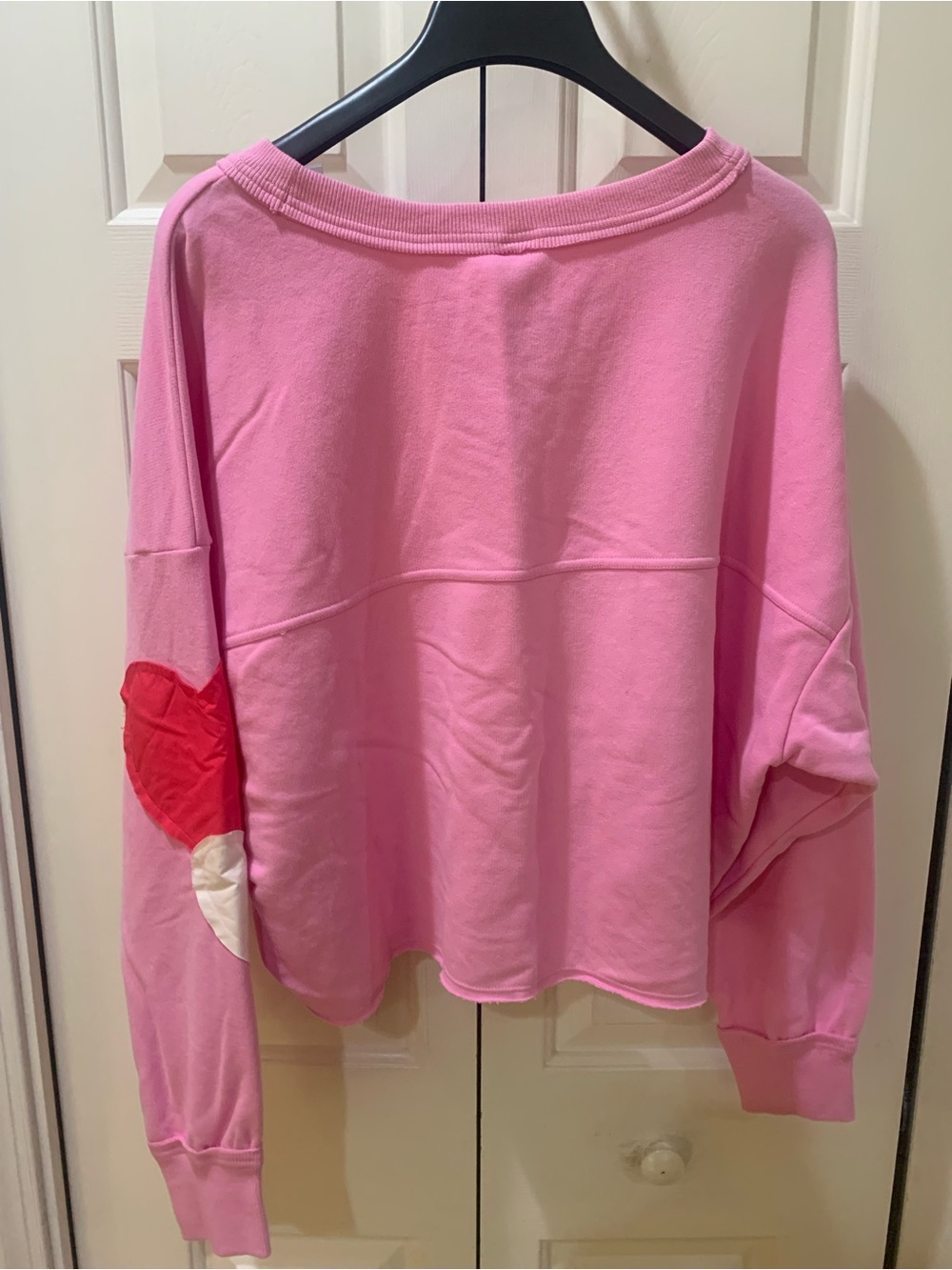 JoyLab pink cropped sweatshirt with heart patches size Large - Picture 3 of 10